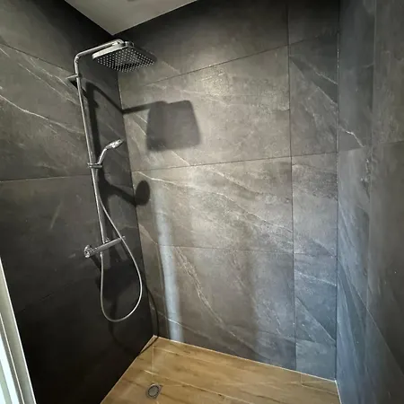 Ete Avec Baignoire Privee *