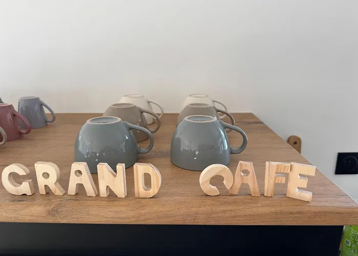 Мотель Ete Avec Baignoire Privee